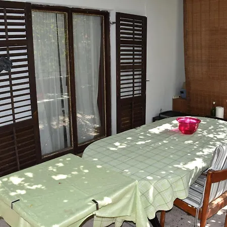 شقة Mistral أوروبيتش